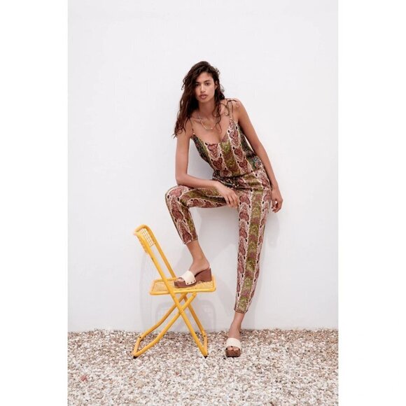 NWOT Zara floral print satin effect sleeveless self-tie strap cami top, XS - Picture 5 of 13